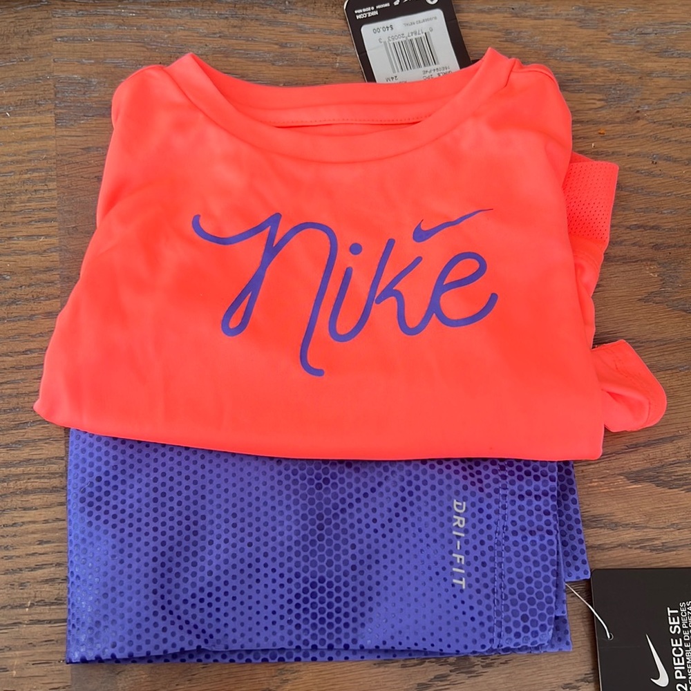 Toddler 2 piece Nike Dri-fit outfit NEW